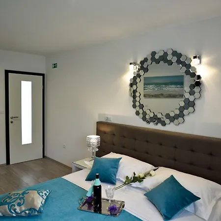 Apartament Kuzma And *